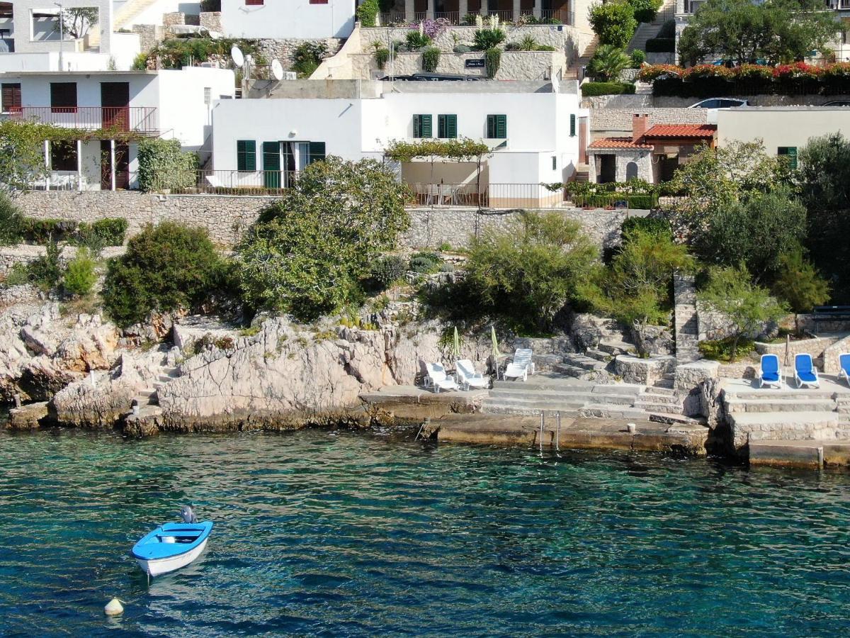 Adriana Holiday home Razanj